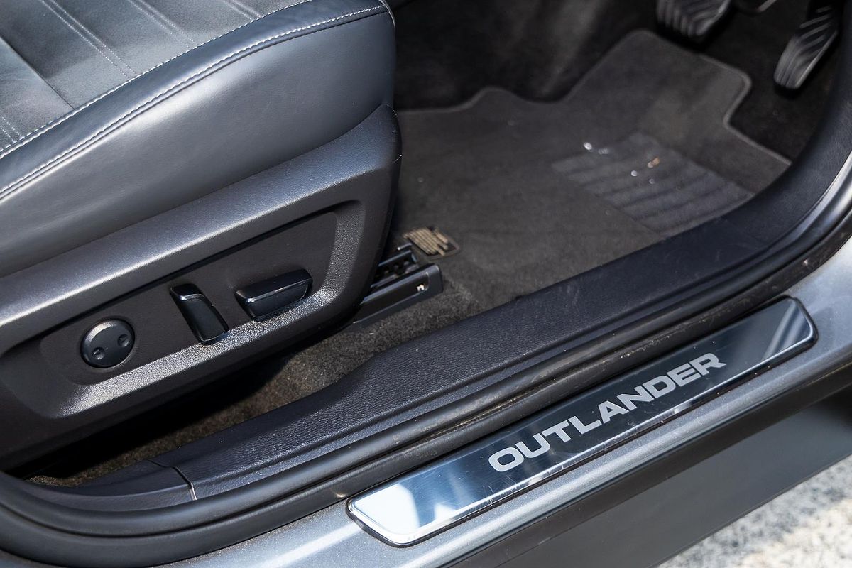 2022 Mitsubishi Outlander Aspire ZM