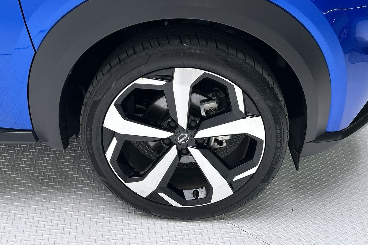 2023 Nissan JUKE ST-L F16