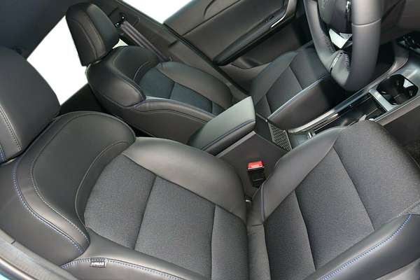 2025 MG MG4 Essence 64 150kW MEH32