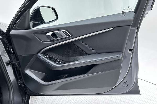 2021 BMW 1 Series 118i M Sport F40