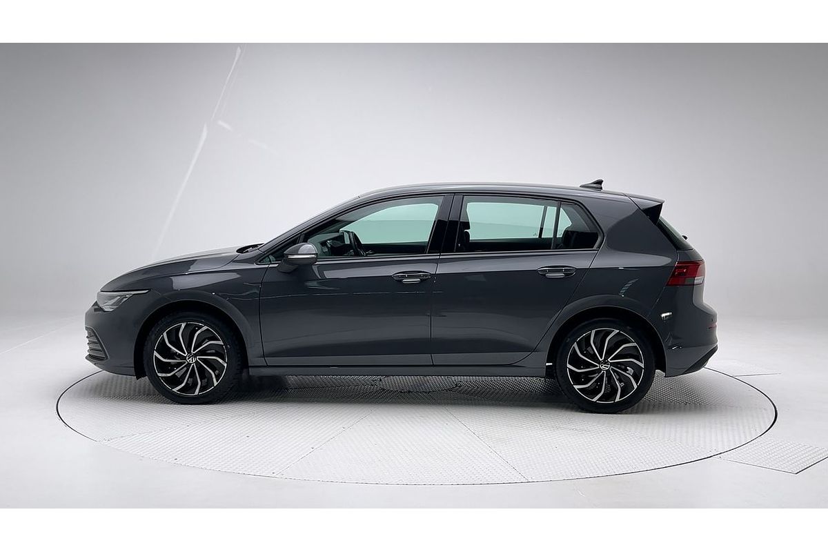 2022 Volkswagen Golf 110TSI Life 8