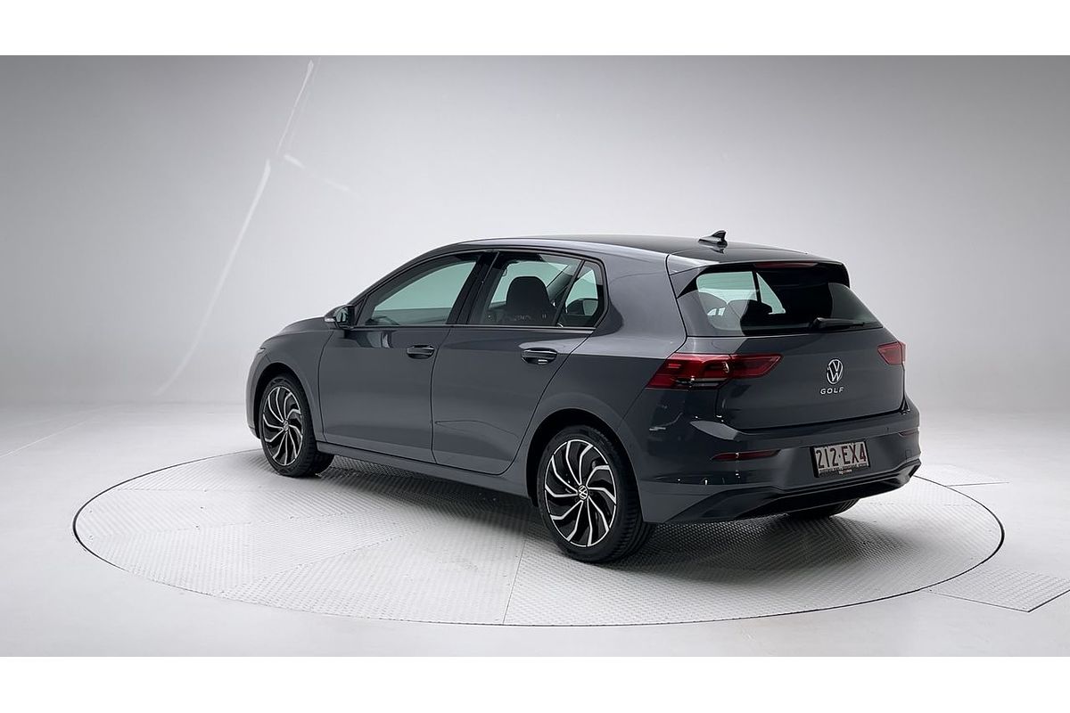 2022 Volkswagen Golf 110TSI Life 8
