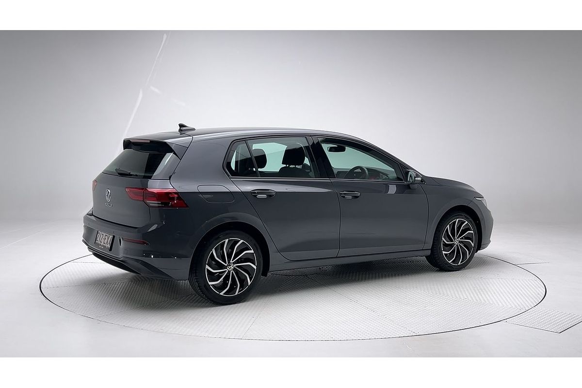 2022 Volkswagen Golf 110TSI Life 8