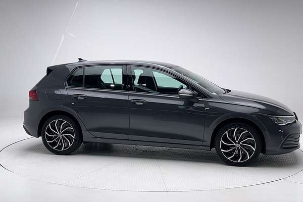 2022 Volkswagen Golf 110TSI Life 8