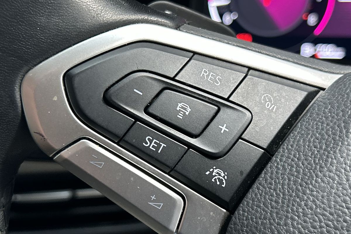 2022 Volkswagen Golf 110TSI Life 8
