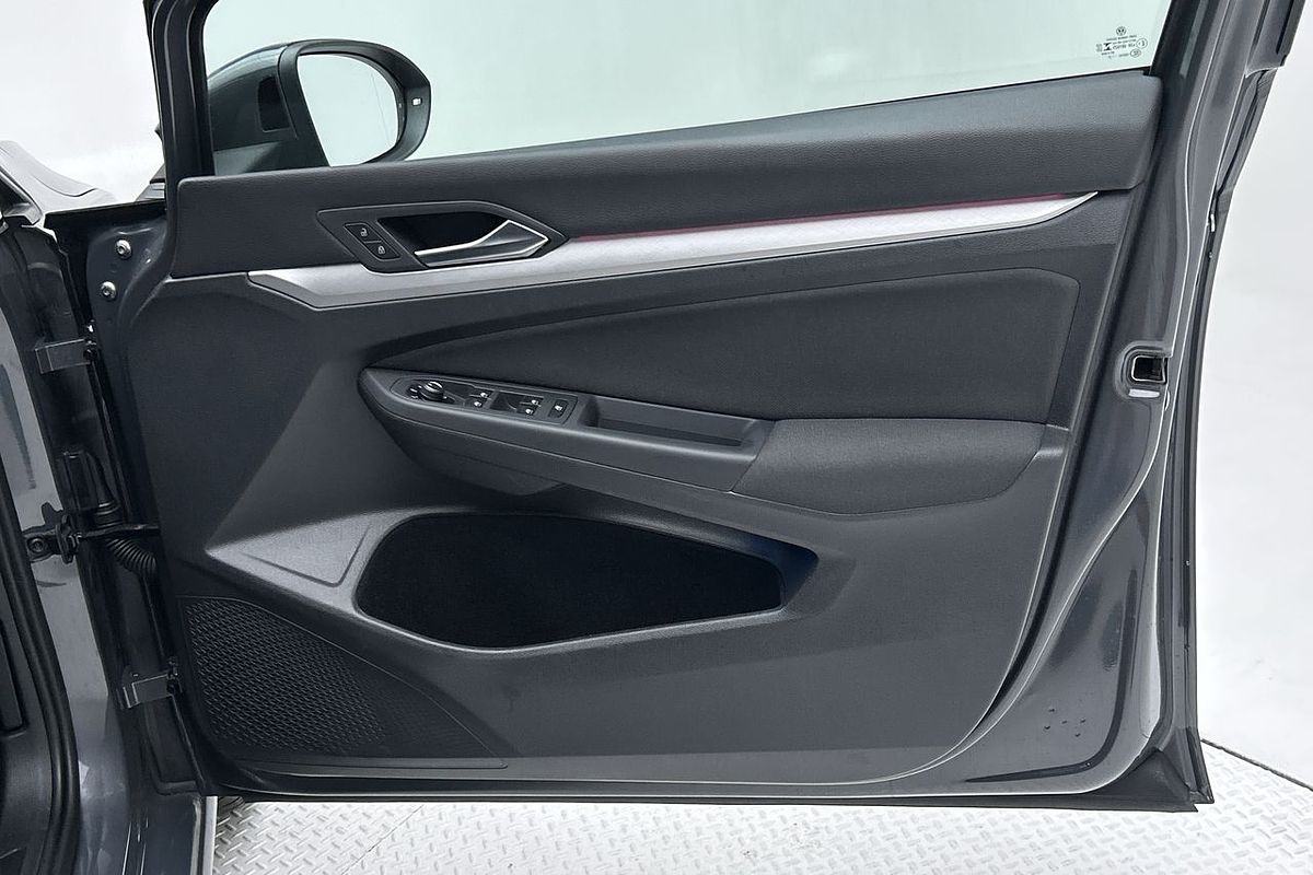 2022 Volkswagen Golf 110TSI Life 8