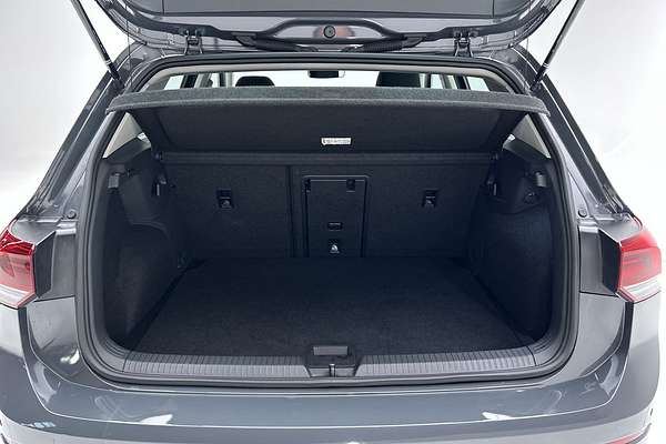 2022 Volkswagen Golf 110TSI Life 8