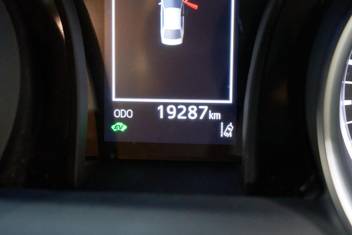 2024 Toyota Camry Ascent AXVH70R