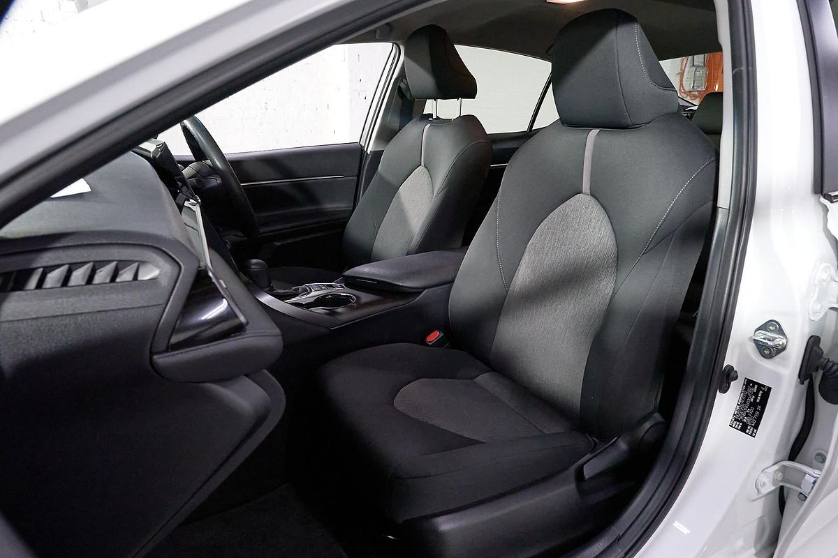 2024 Toyota Camry Ascent AXVH70R