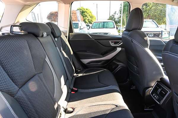 2021 Subaru Forester 2.5i Premium S5