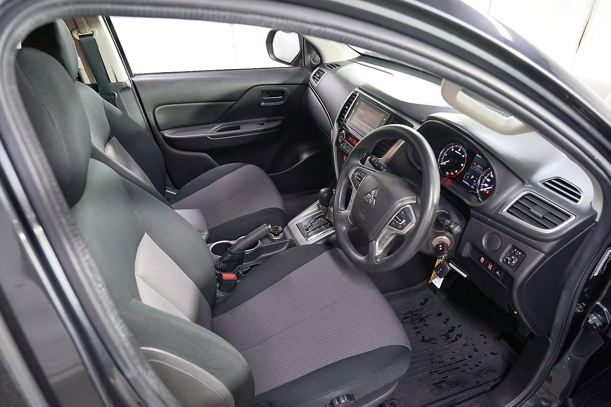 2020 Mitsubishi Triton GLX+ MR 4X4