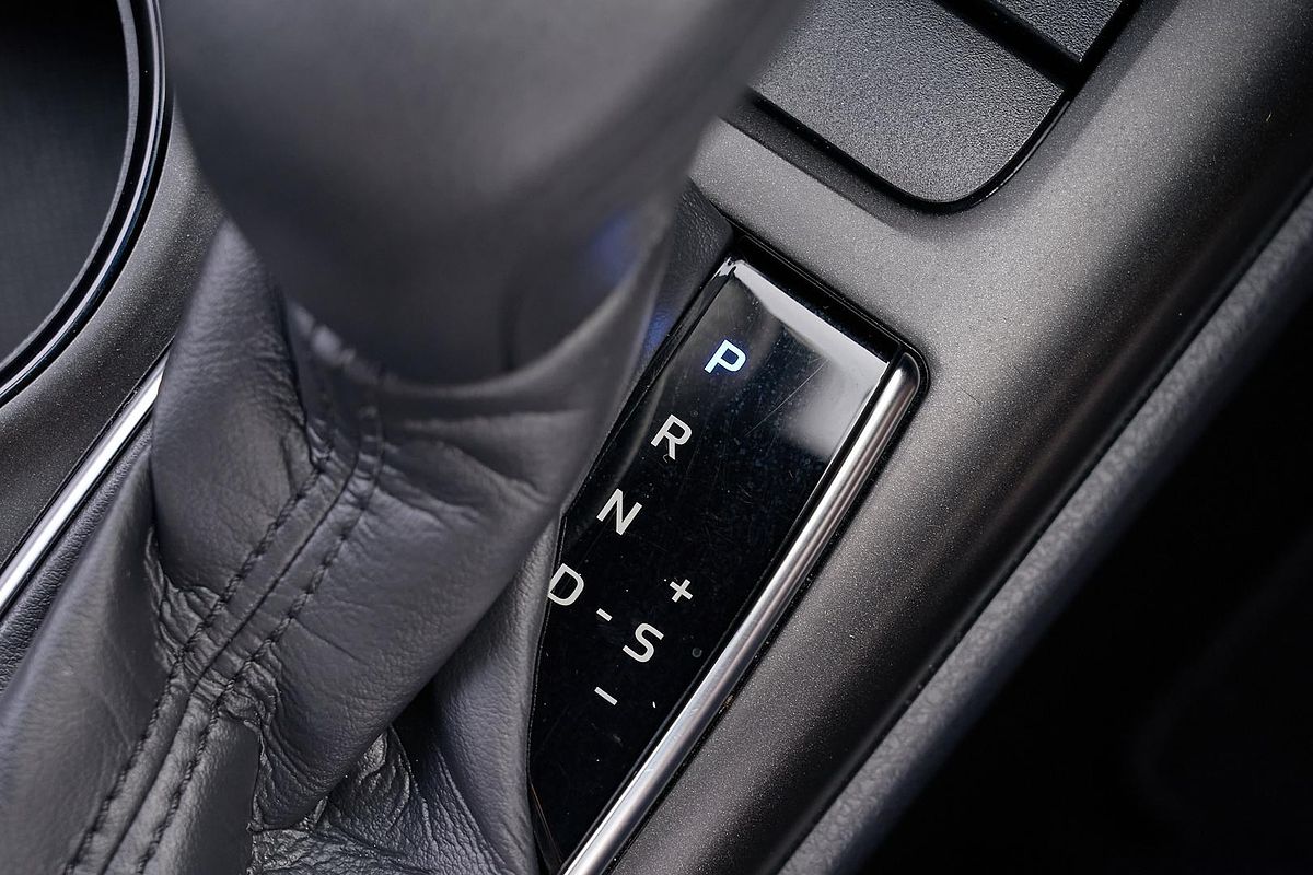 2024 Toyota Camry Ascent AXVH70R