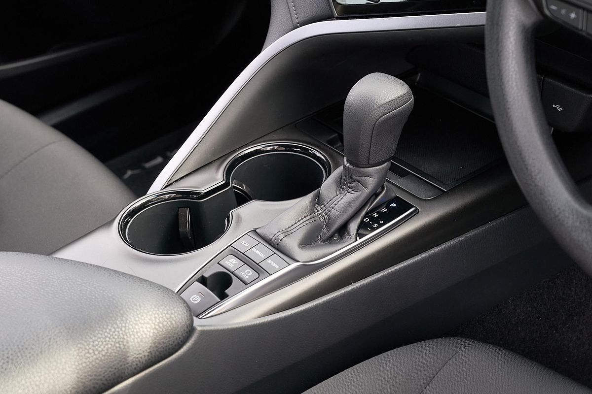 2024 Toyota Camry Ascent AXVH70R