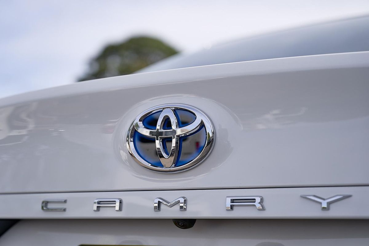 2024 Toyota Camry Ascent AXVH70R