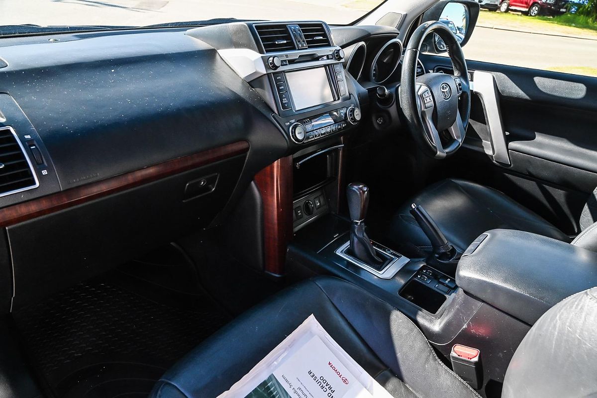2016 Toyota Landcruiser Prado VX GDJ150R
