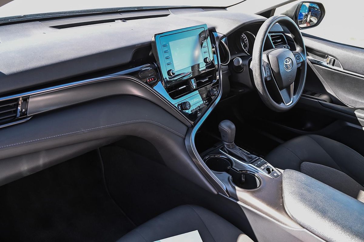 2022 Toyota Camry Ascent AXVH70R