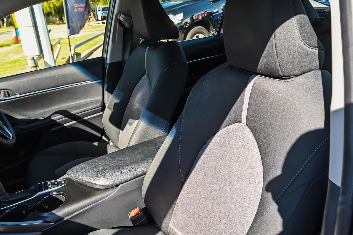 2022 Toyota Camry Ascent AXVH70R