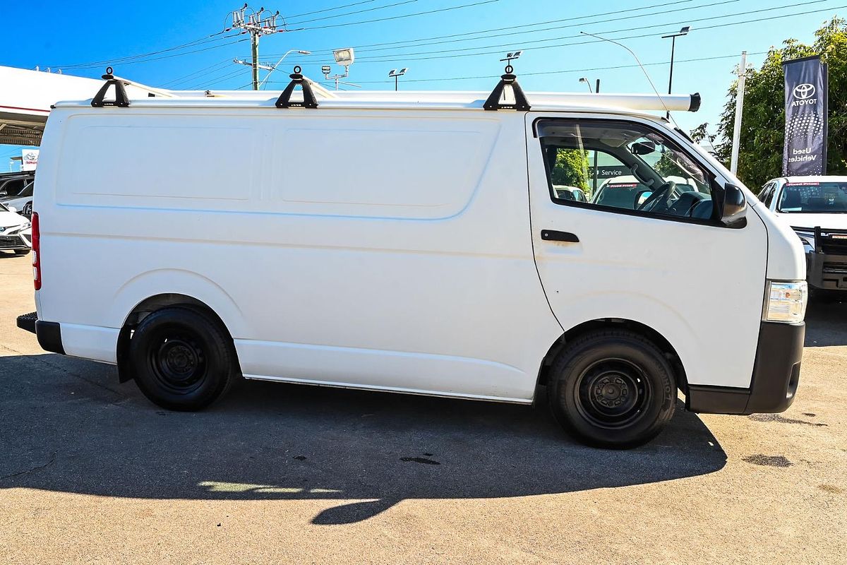 2016 Toyota Hiace KDH201R LWB