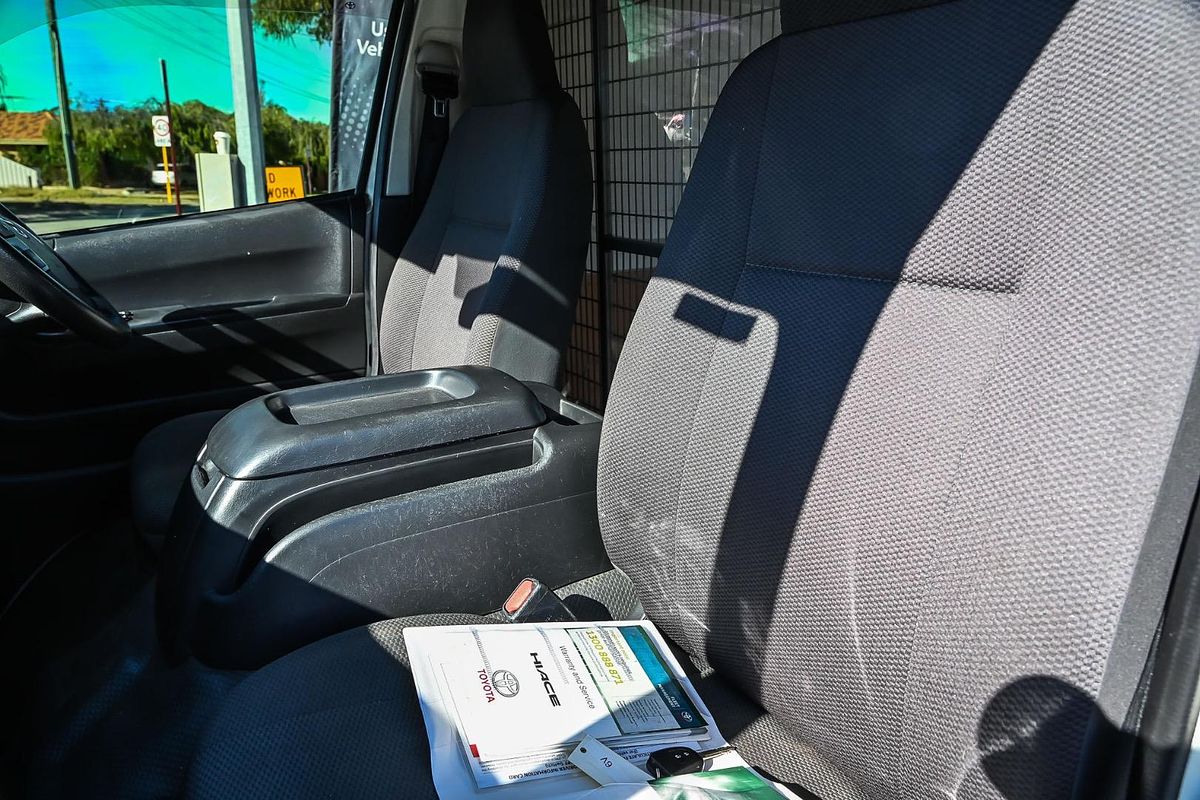 2018 Toyota Hiace KDH201R LWB