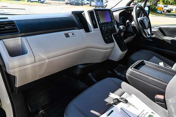 2022 Toyota Hiace Commuter GDH322R
