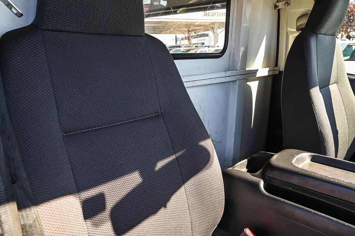 2016 Toyota Hiace KDH201R LWB