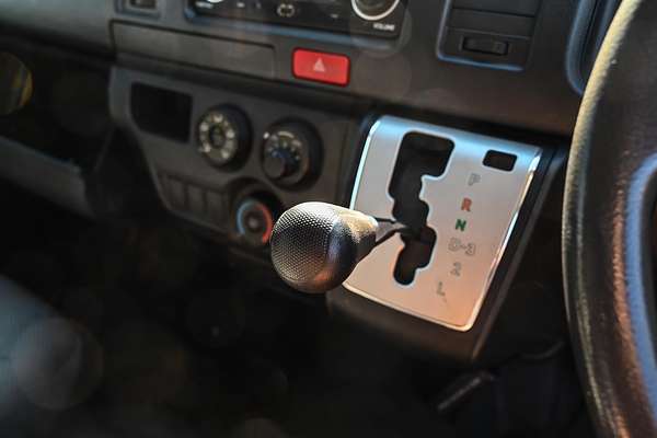 2016 Toyota Hiace KDH201R LWB