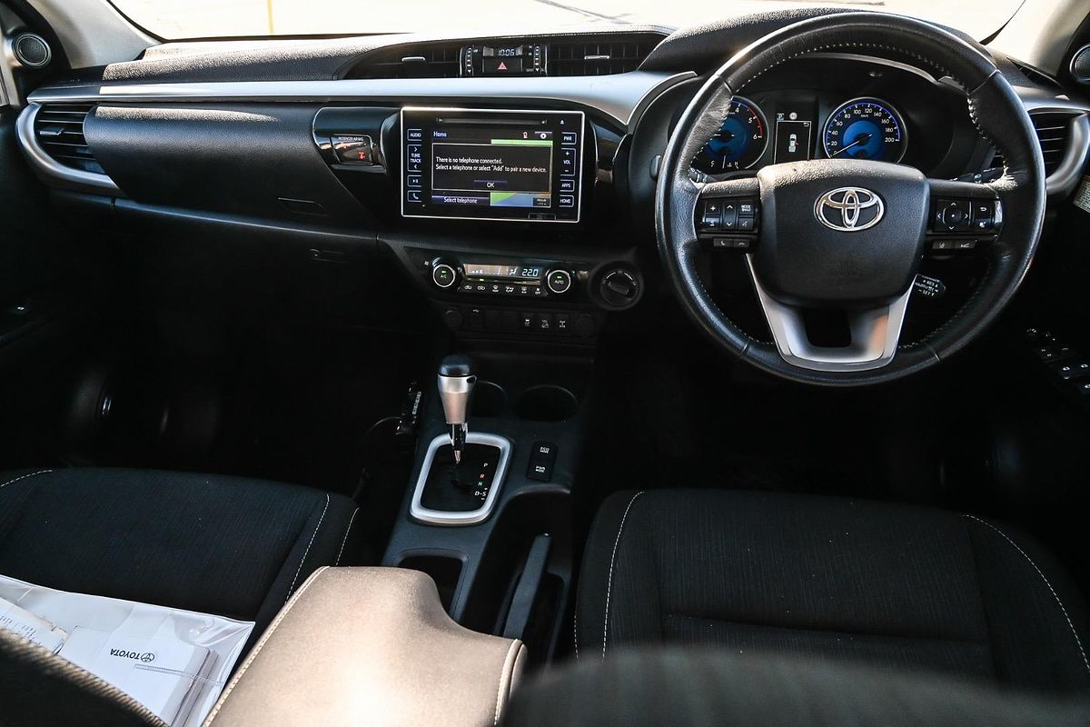2020 Toyota Hilux SR5 GUN126R 4X4