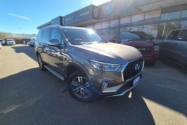 2024 LDV D90 Executive SV9A