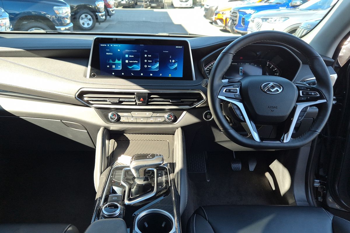 2024 LDV D90 Executive SV9A