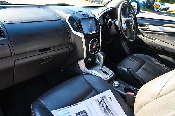 2016 Isuzu MU-X LS-T