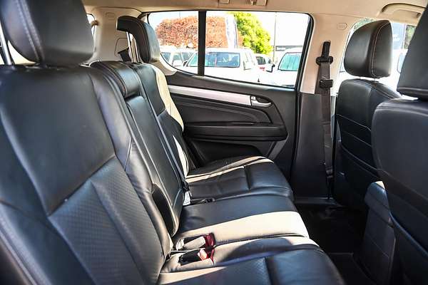 2016 Isuzu MU-X LS-T
