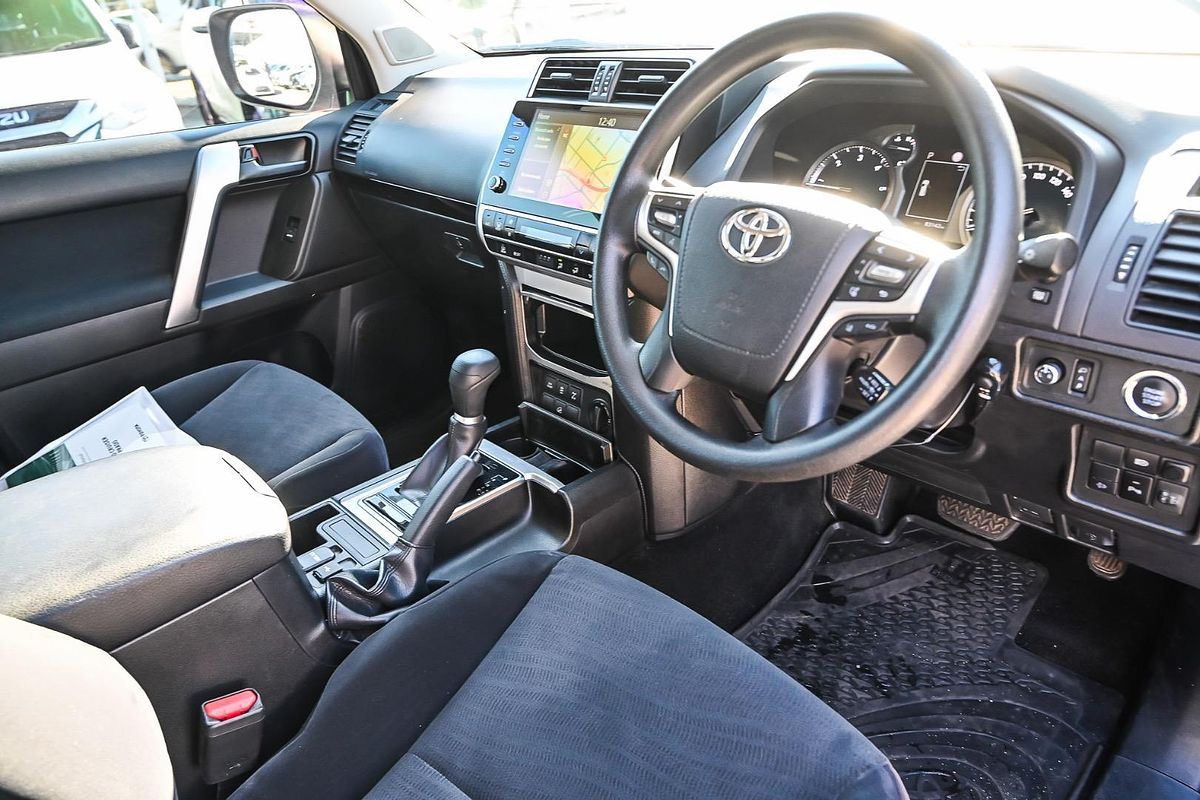 2022 Toyota Landcruiser Prado GX GDJ150R