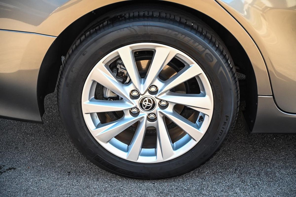 2024 Toyota Camry Ascent AXVH70R