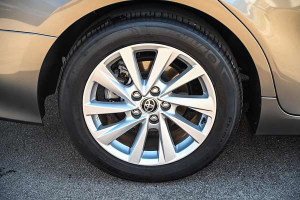 2024 Toyota Camry Ascent AXVH70R