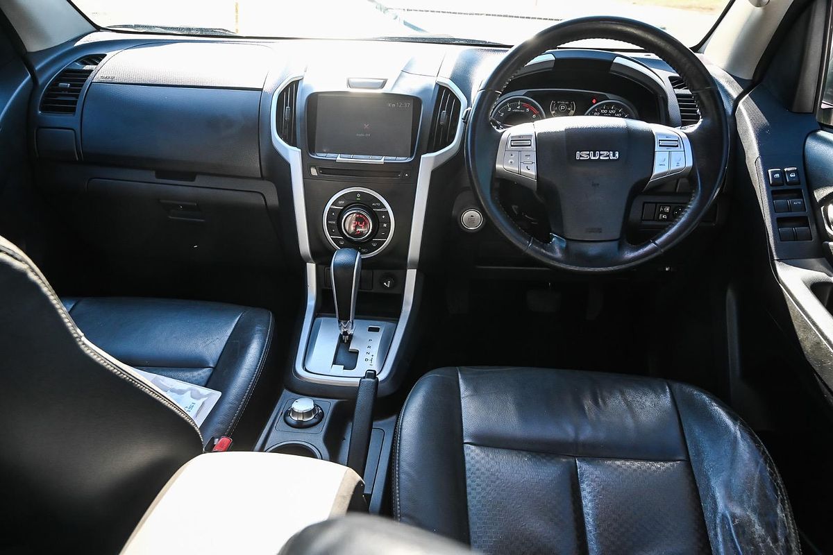 2016 Isuzu MU-X LS-T