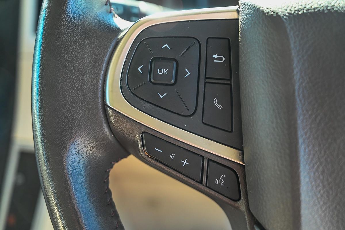 2022 Toyota Hiace Commuter GL GDH322R