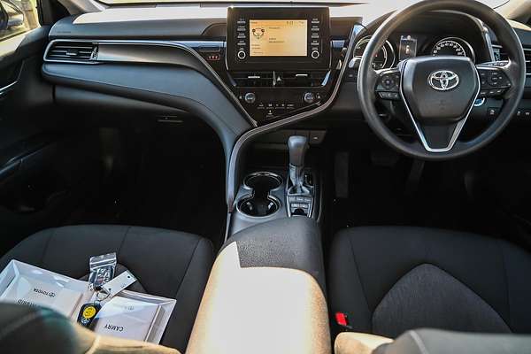 2024 Toyota Camry Ascent AXVH70R
