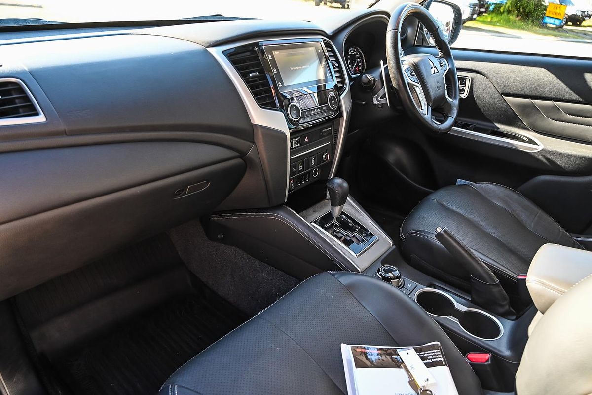 2023 Mitsubishi Triton GSR MR 4X4
