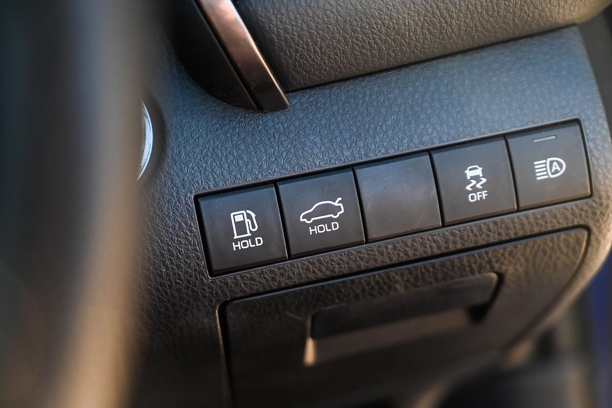 2024 Toyota Camry Ascent AXVH70R