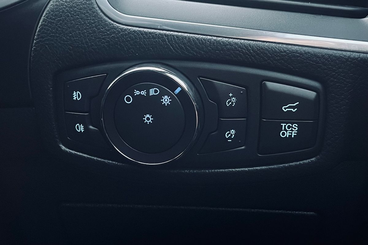 2019 Ford Endura ST-Line CA
