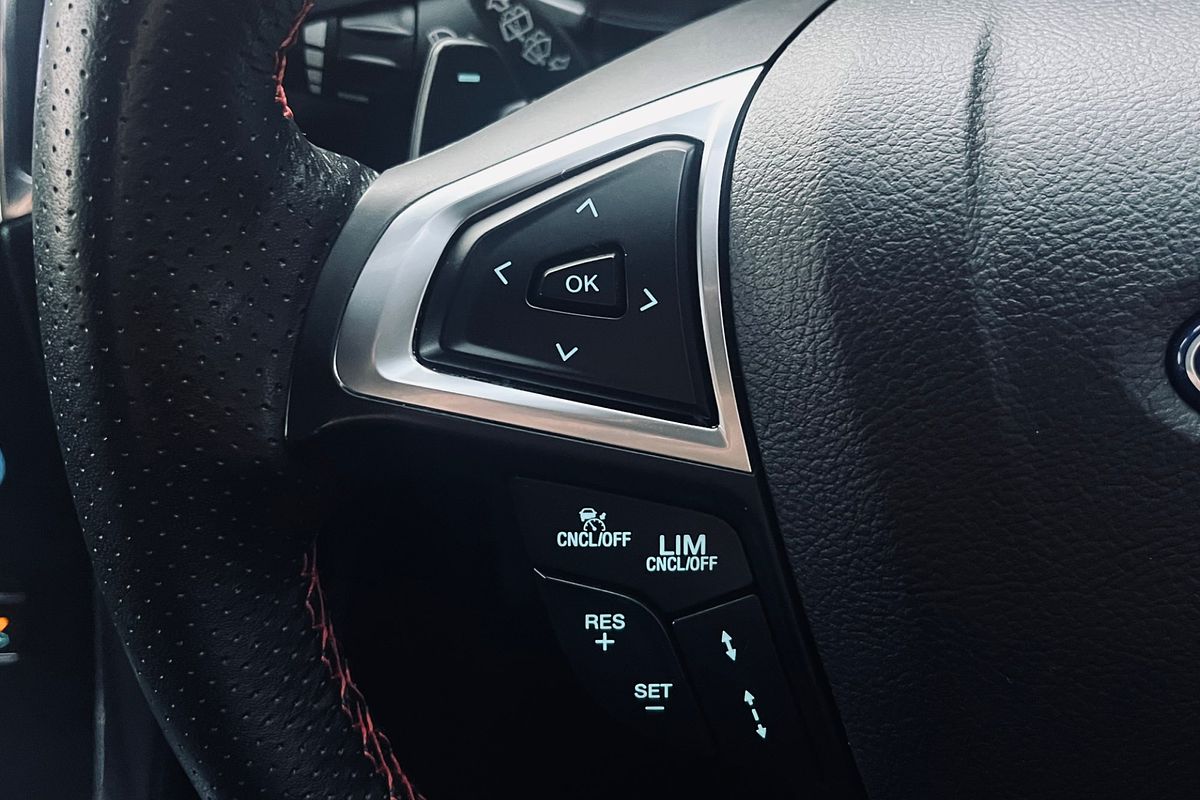 2019 Ford Endura ST-Line CA