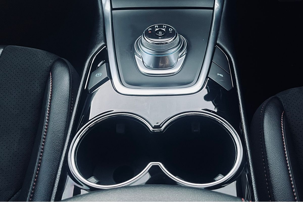 2019 Ford Endura ST-Line CA