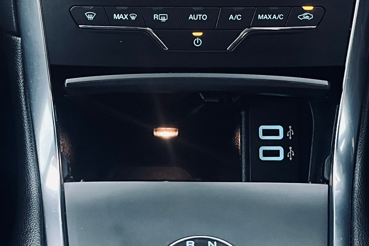 2019 Ford Endura ST-Line CA