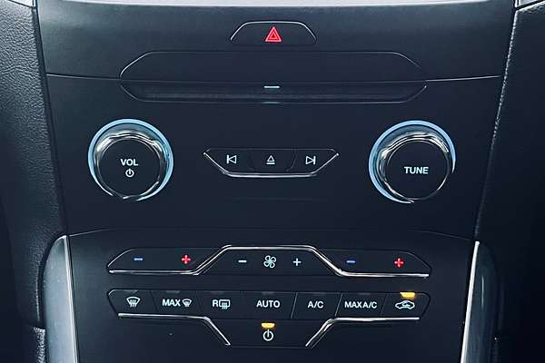 2019 Ford Endura ST-Line CA