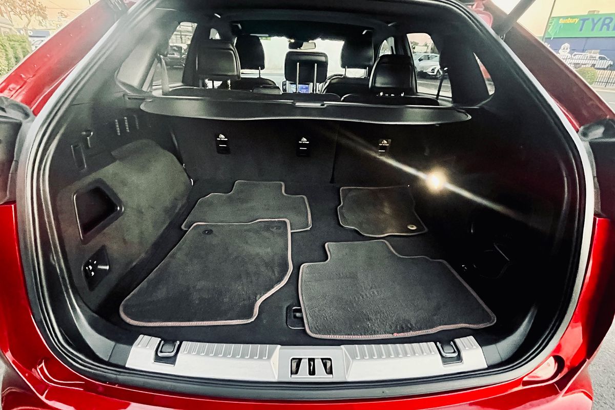 2019 Ford Endura ST-Line CA