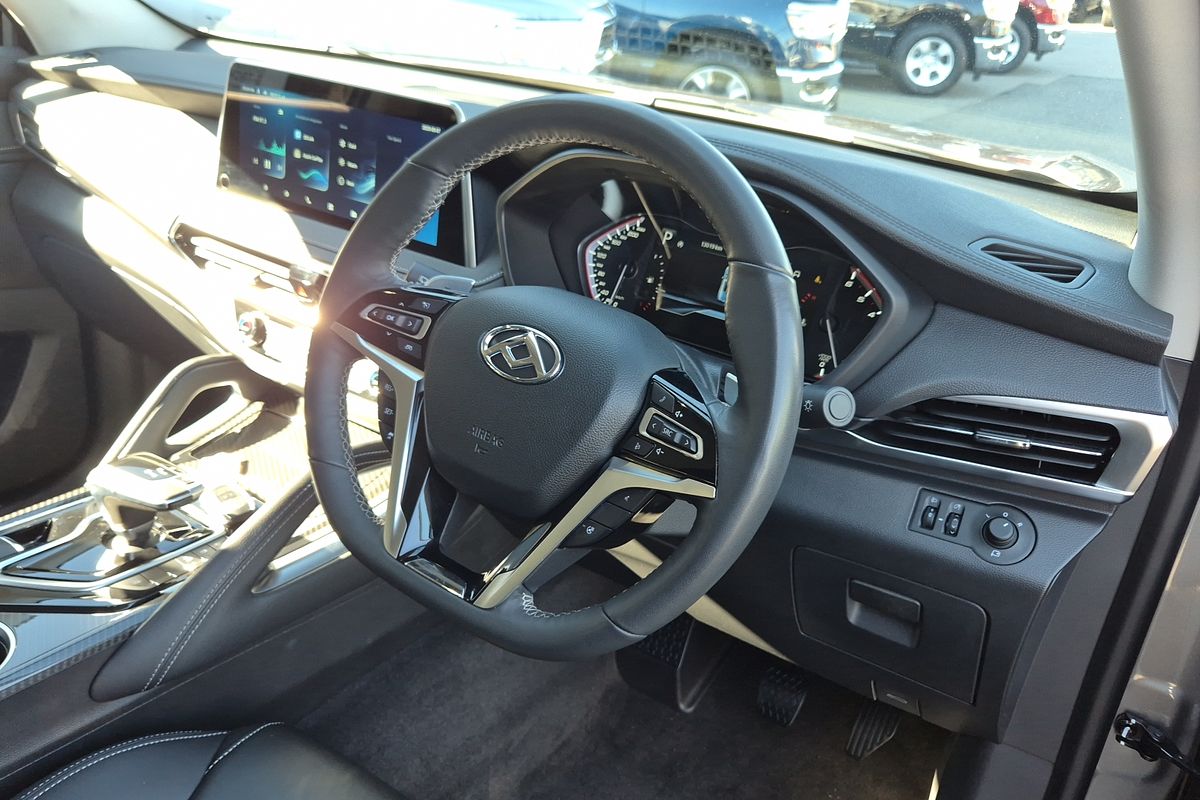 2024 LDV D90 Executive SV9A