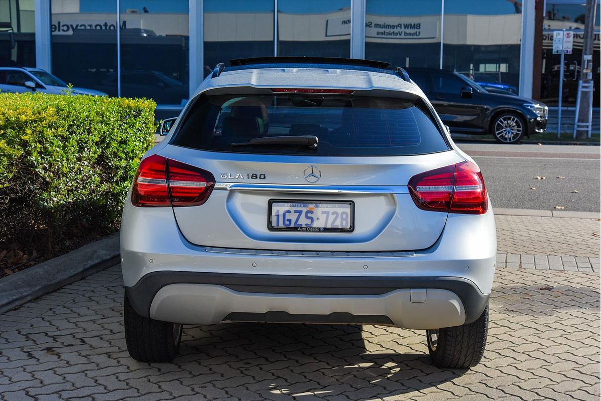 2019 Mercedes-Benz GLA-Class GLA180 X156