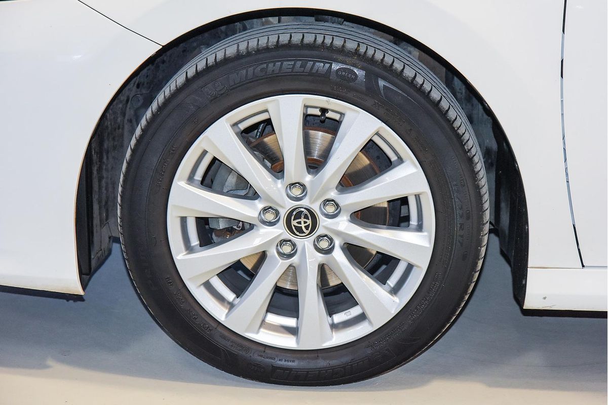 2019 Toyota Camry Ascent ASV70R