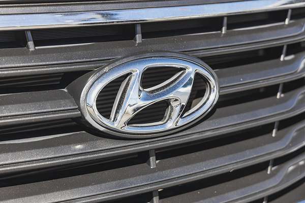 2019 Hyundai iMax Active TQ4