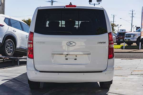 2019 Hyundai iMax Active TQ4